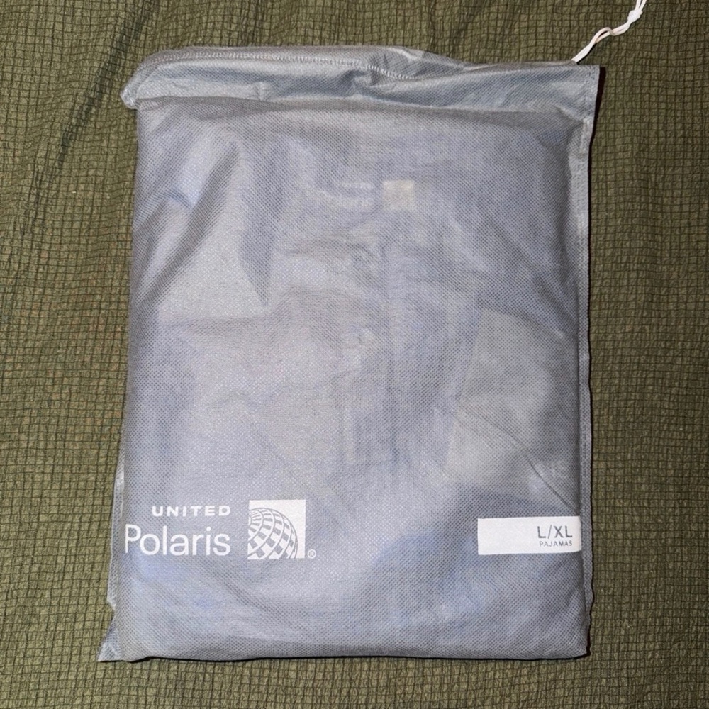 United Polaris Pajamas L/XL